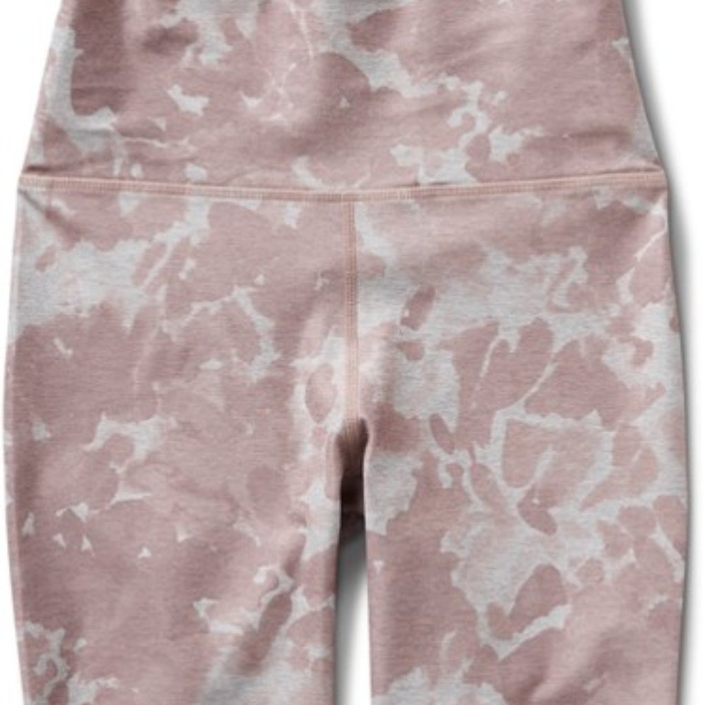 Vuori Clean Elevation Shorty Shorts DOGWOOD WASHED FLOWER Size
